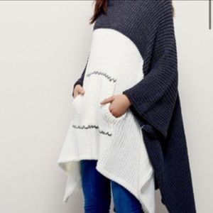THIS ITEM IS FOR SALE! Free People gray and white knitted poncho!